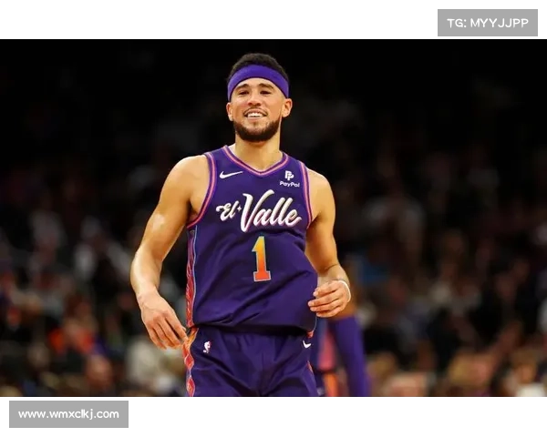 布克职业生涯亮点与重要时刻回顾 从新星到联盟超级得分手的蜕变